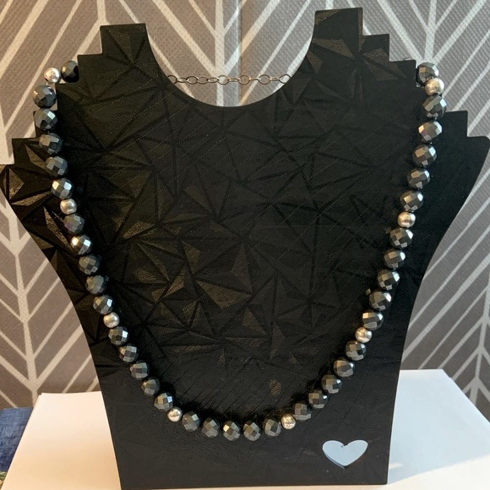 Iridescent ab black beaded necklace